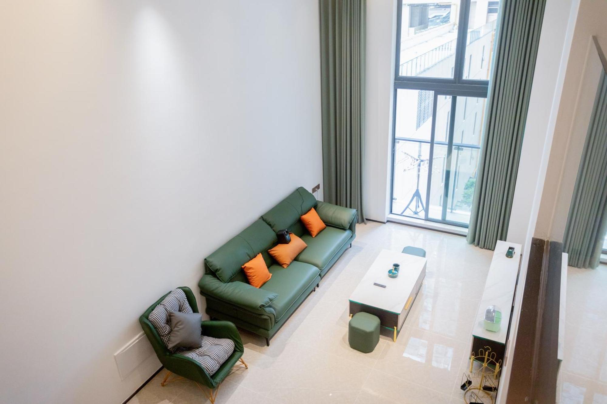 Sunny International Apartment From Beijing Road Cantón Exterior foto