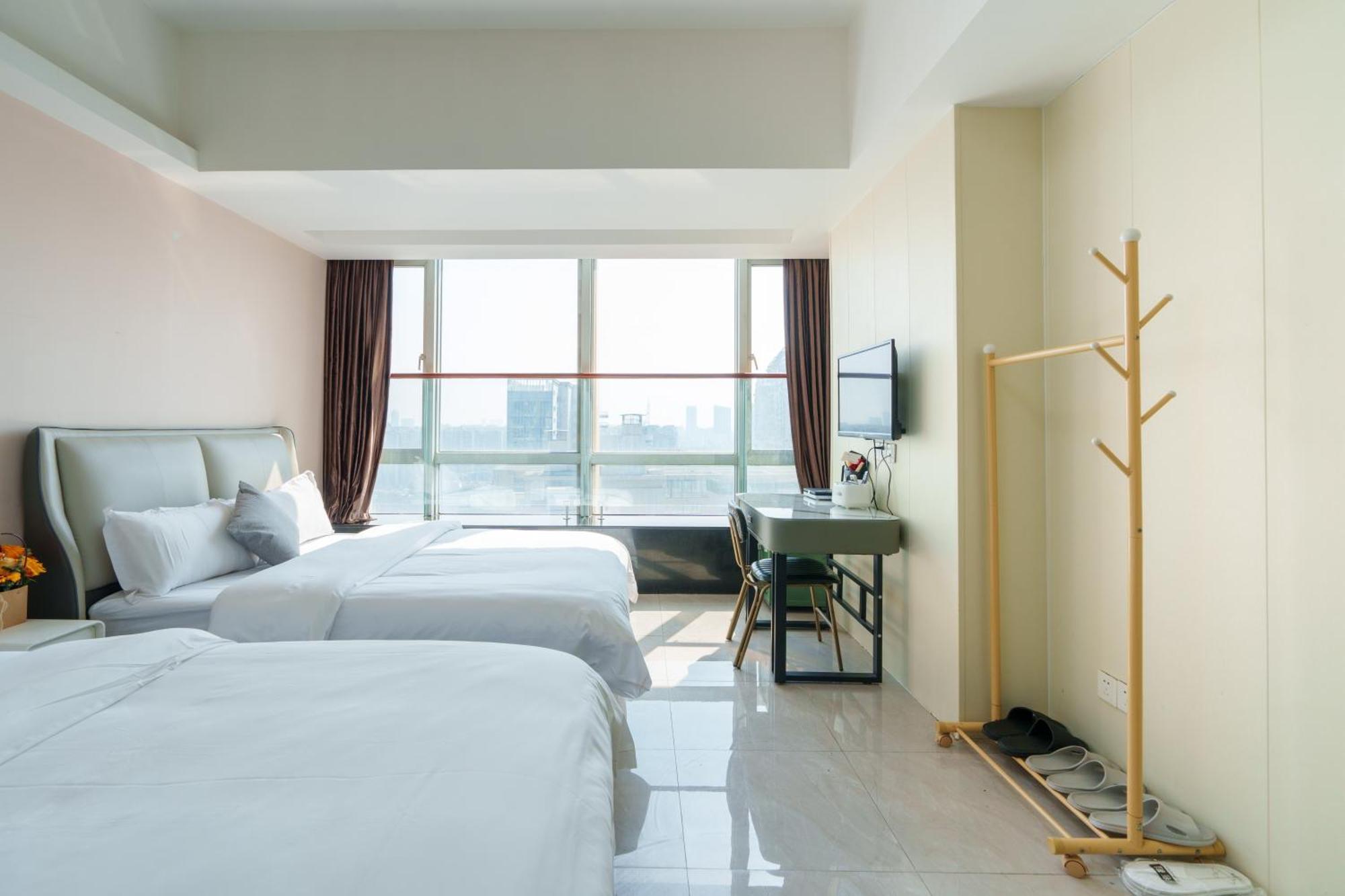 Sunny International Apartment From Beijing Road Cantón Exterior foto