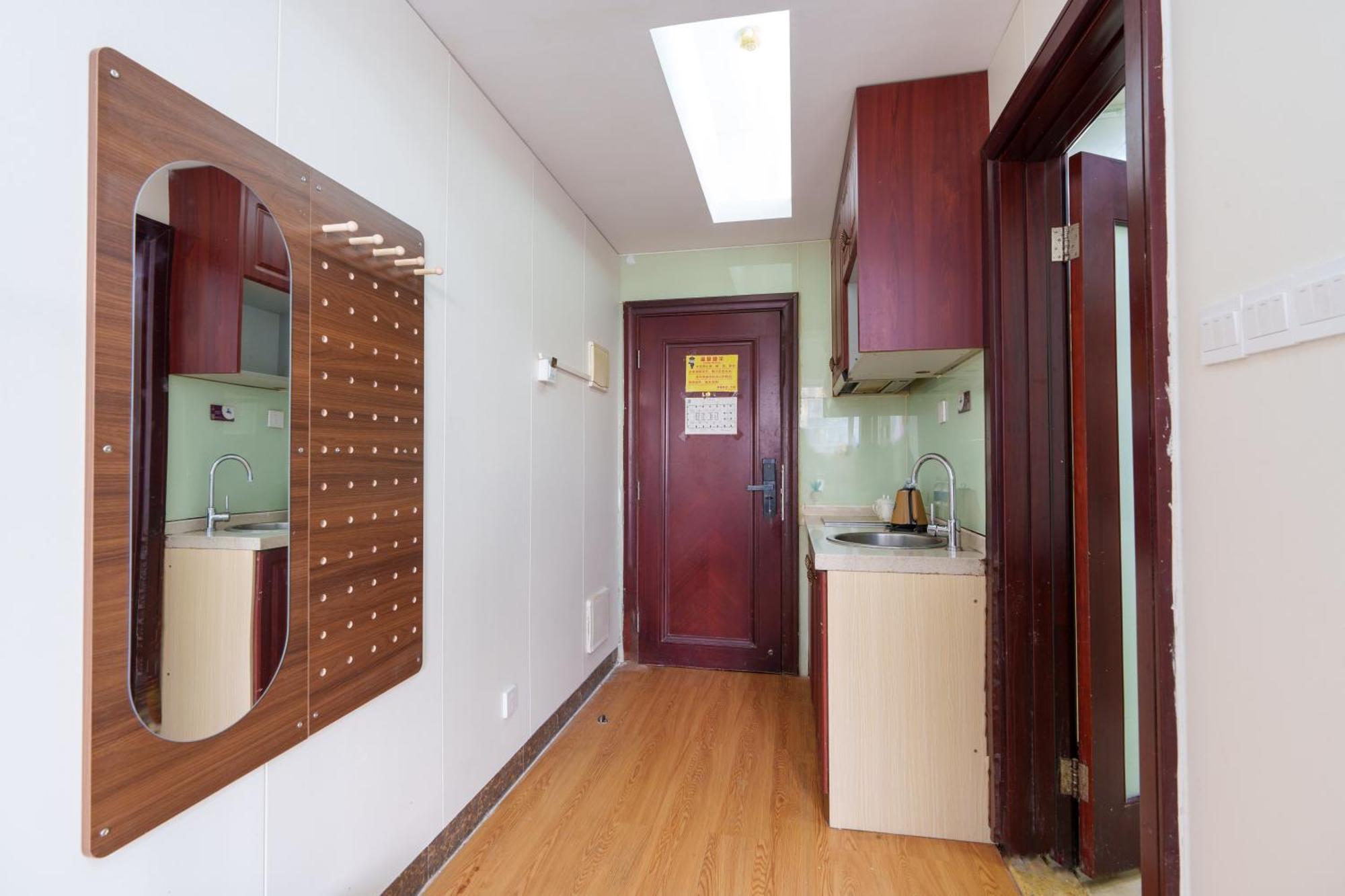 Sunny International Apartment From Beijing Road Cantón Exterior foto